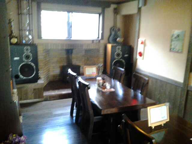 喫茶室では音楽を楽しむことができます