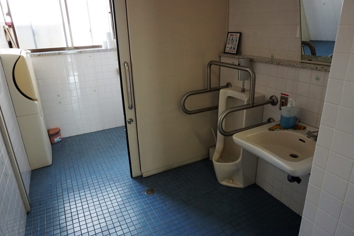 多目的トイレ内