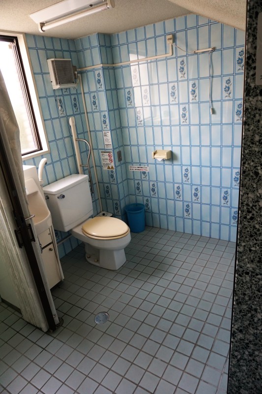 多目的トイレ内