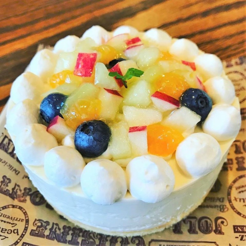 ワンちゃん用のケーキは予約受付中