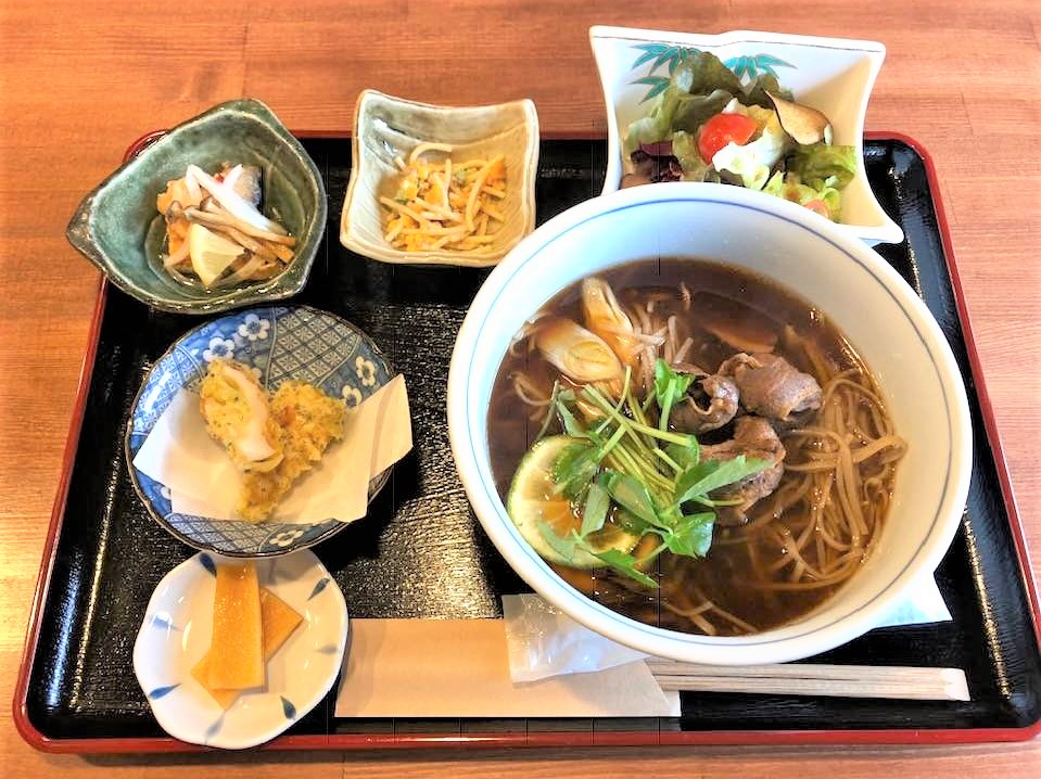 お昼のランチ（例）