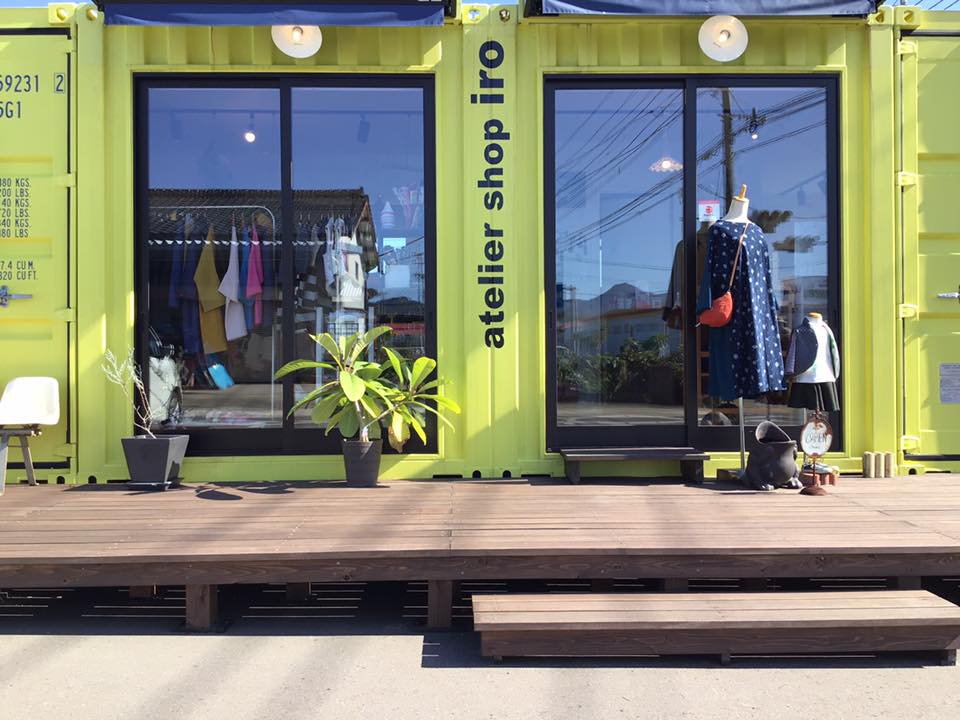 アトリエへの入り口へ