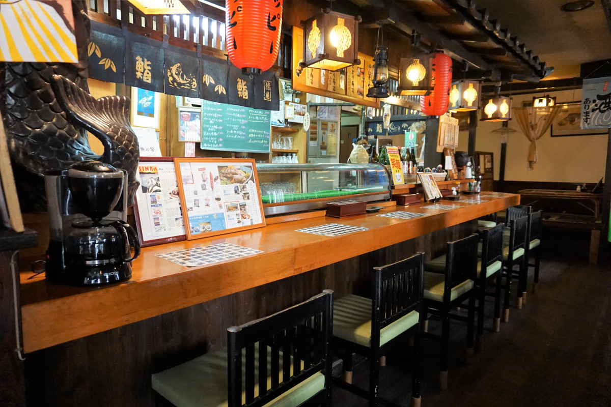 カウンター席