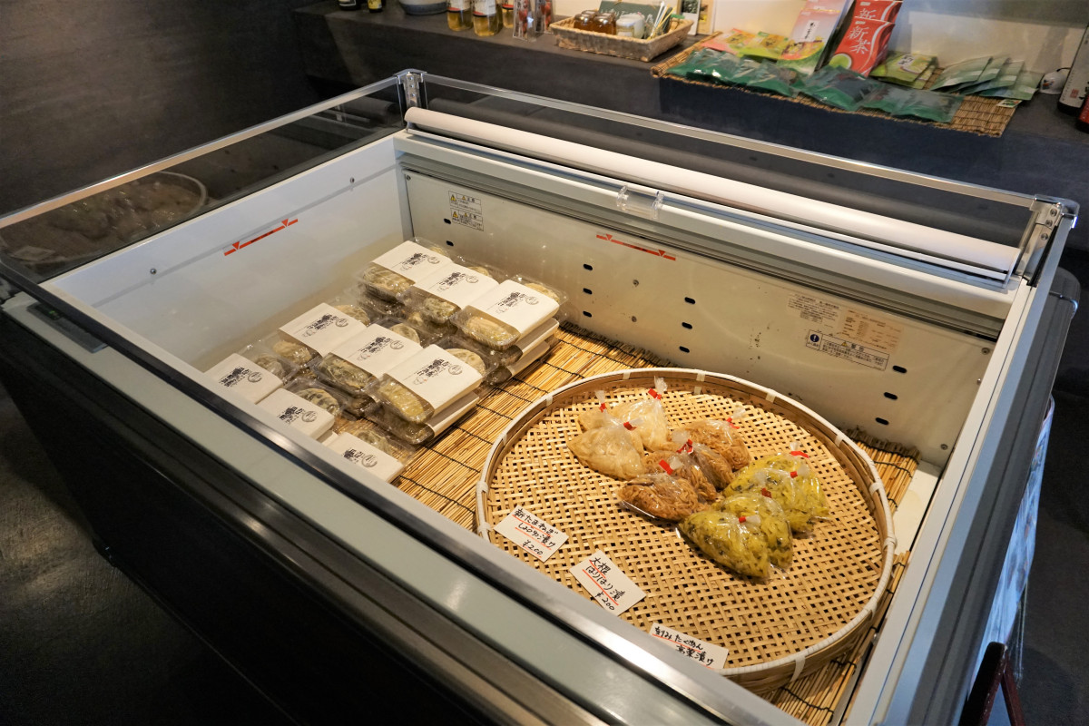 手作りのお漬物は店内でのお食事にもお出しします！