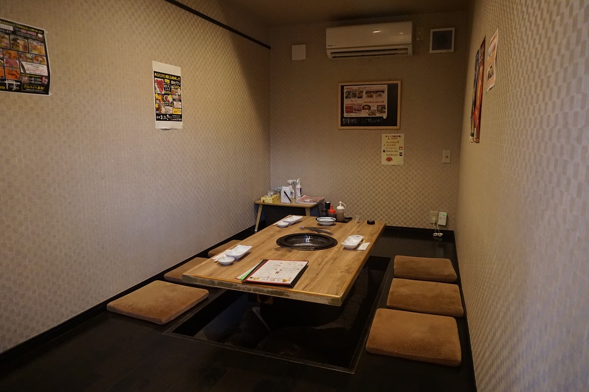 掘りごたつの個室あり