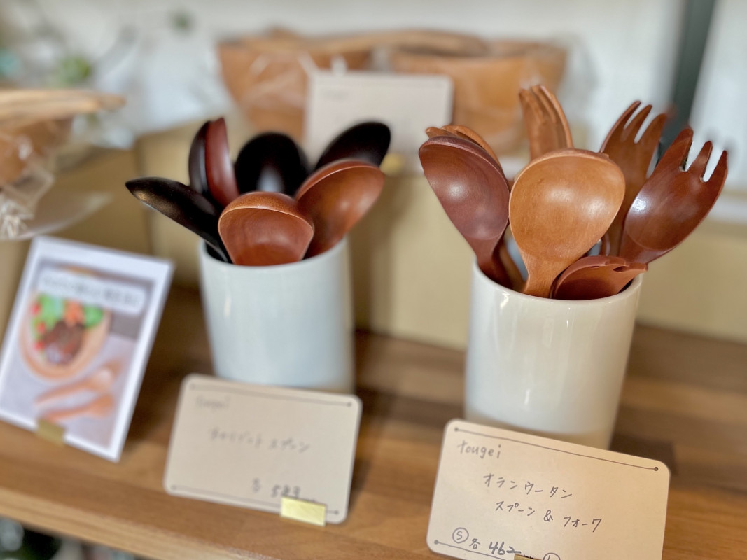 生活のなかで使える雑貨も豊富