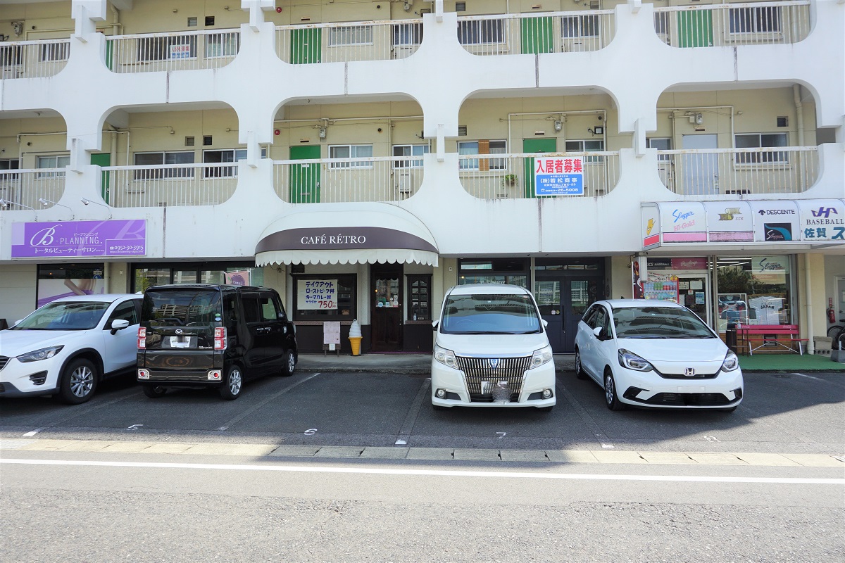 系列店cafe RETROの2階です