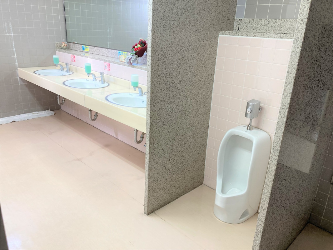 女性用トイレ