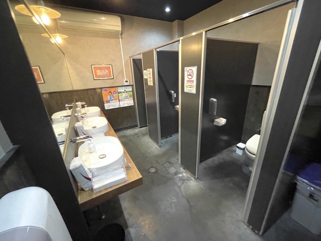 女性用トイレ