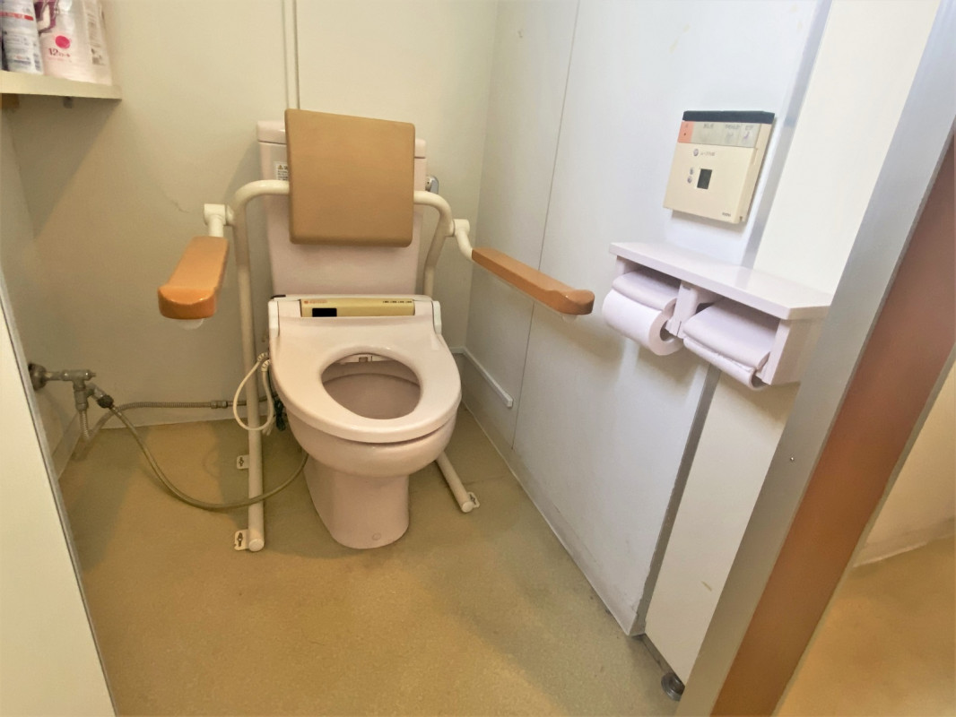 女性用トイレ