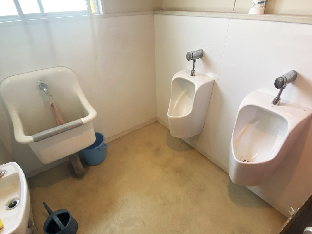 男性用トイレ