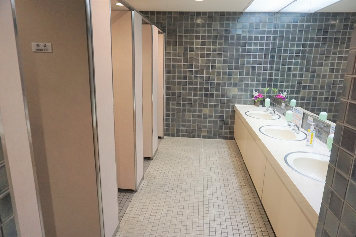 女性用トイレ