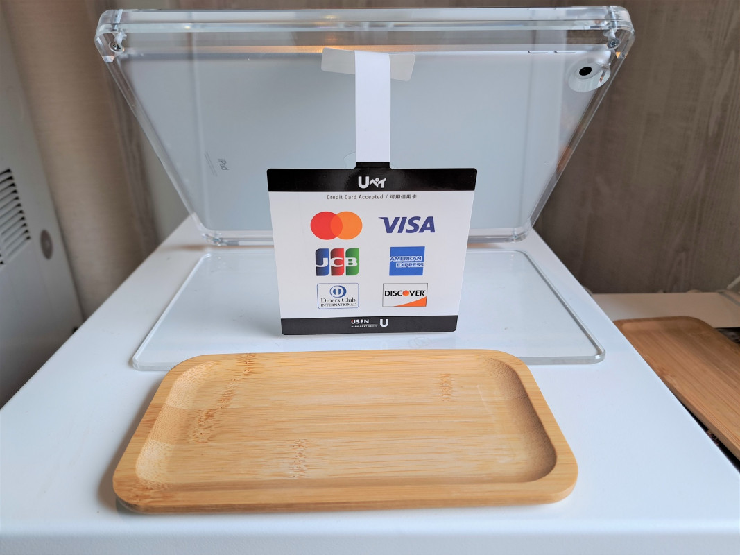 お支払いは現金かクレジットカードでお願いいたします