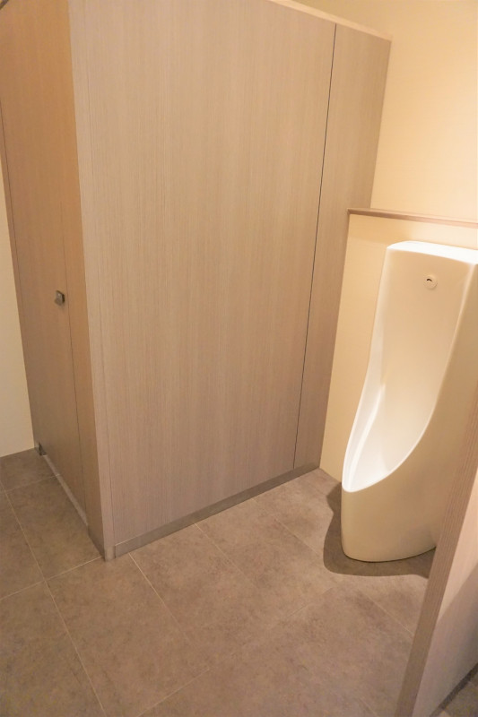 男性用トイレ