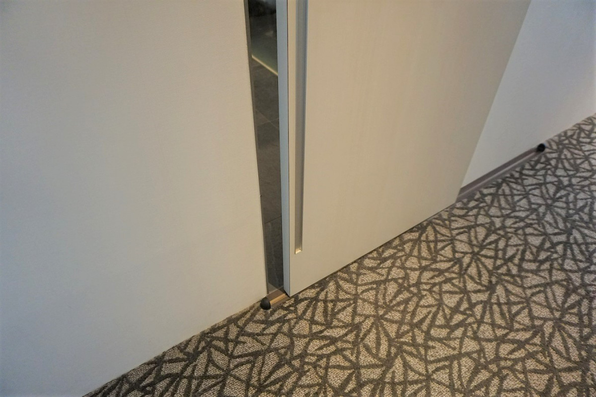 洗面所へは全客室タイプ引き戸です