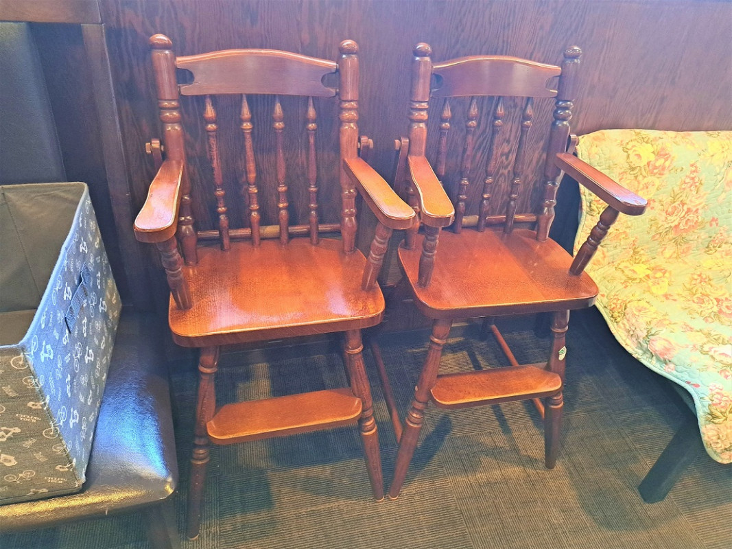 お子様椅子あります