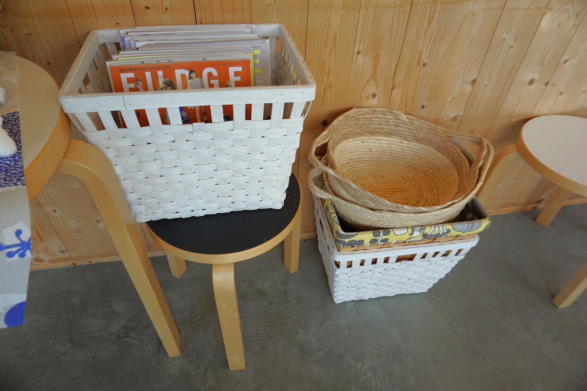 お荷物置きにご利用ください