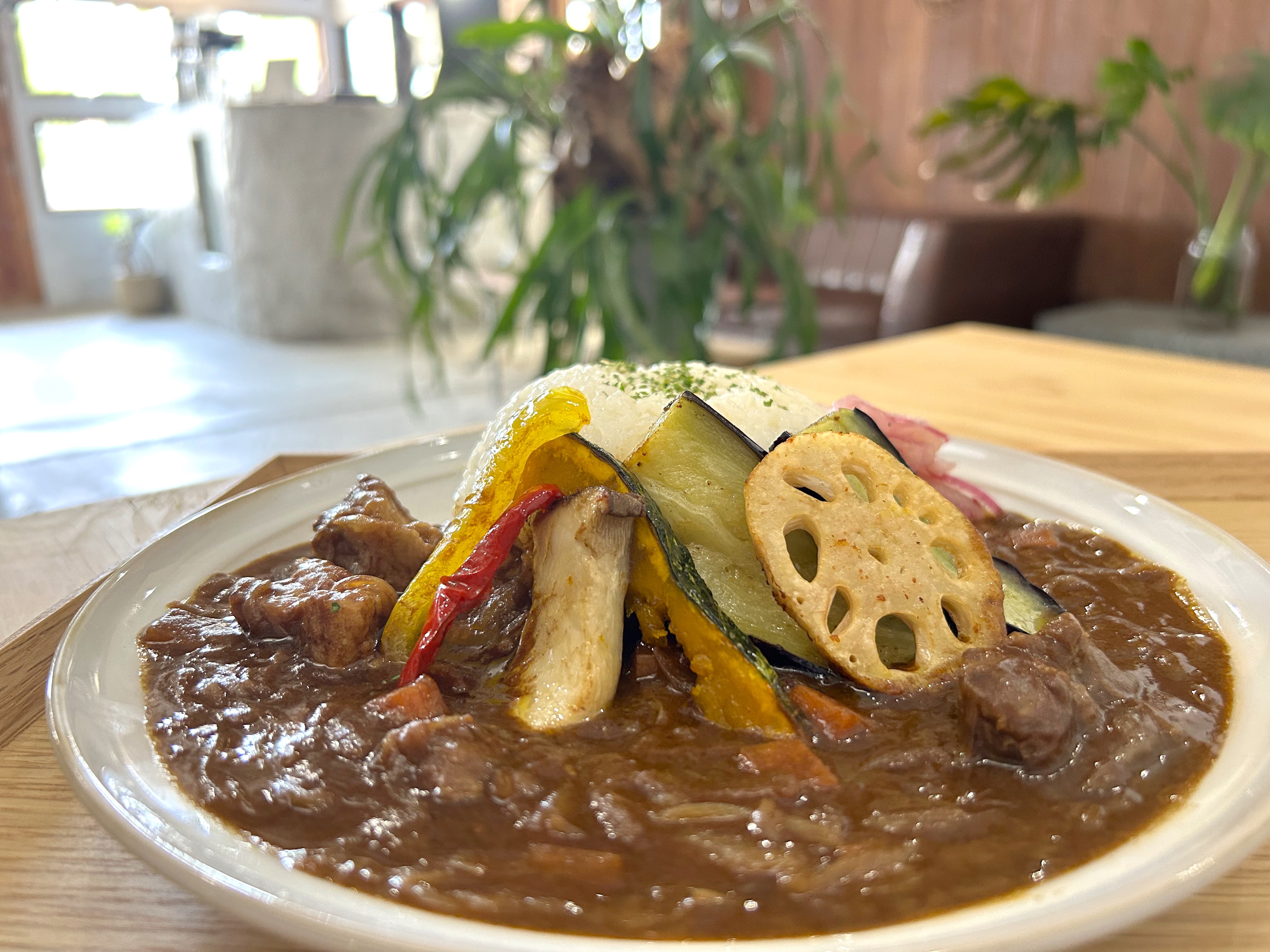 ランチはInstagramでご確認ください