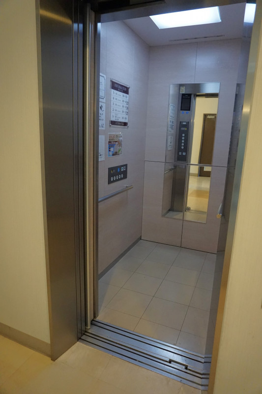 エレベーター