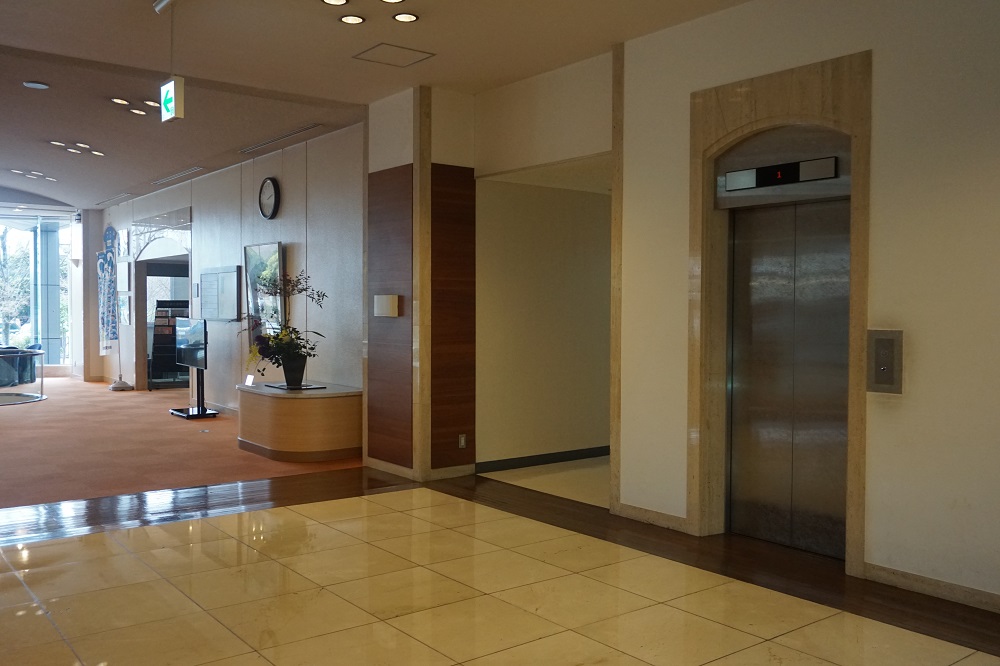 エレベーターあります