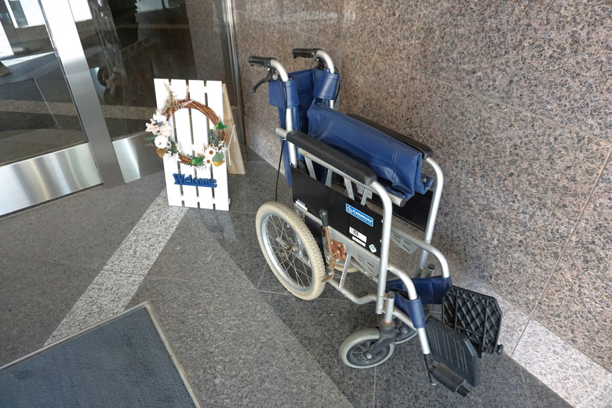 館内用車いすあります