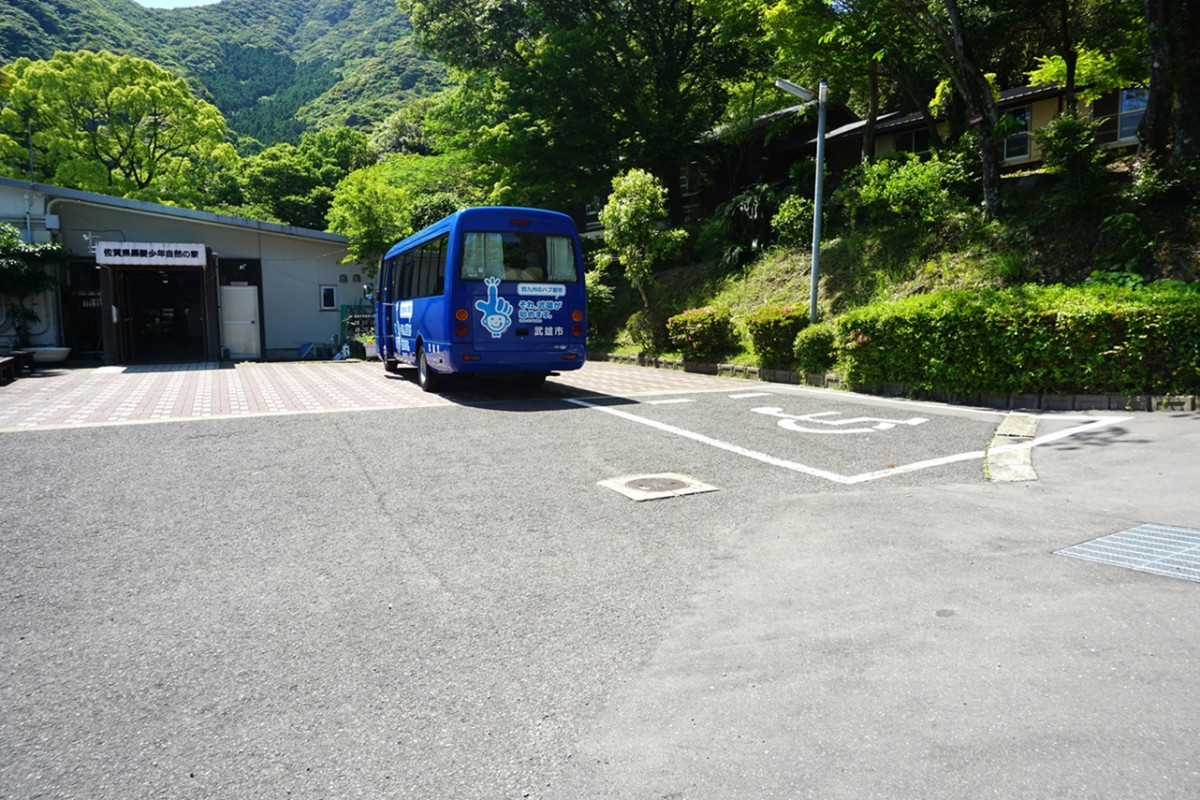 身障者用駐車場