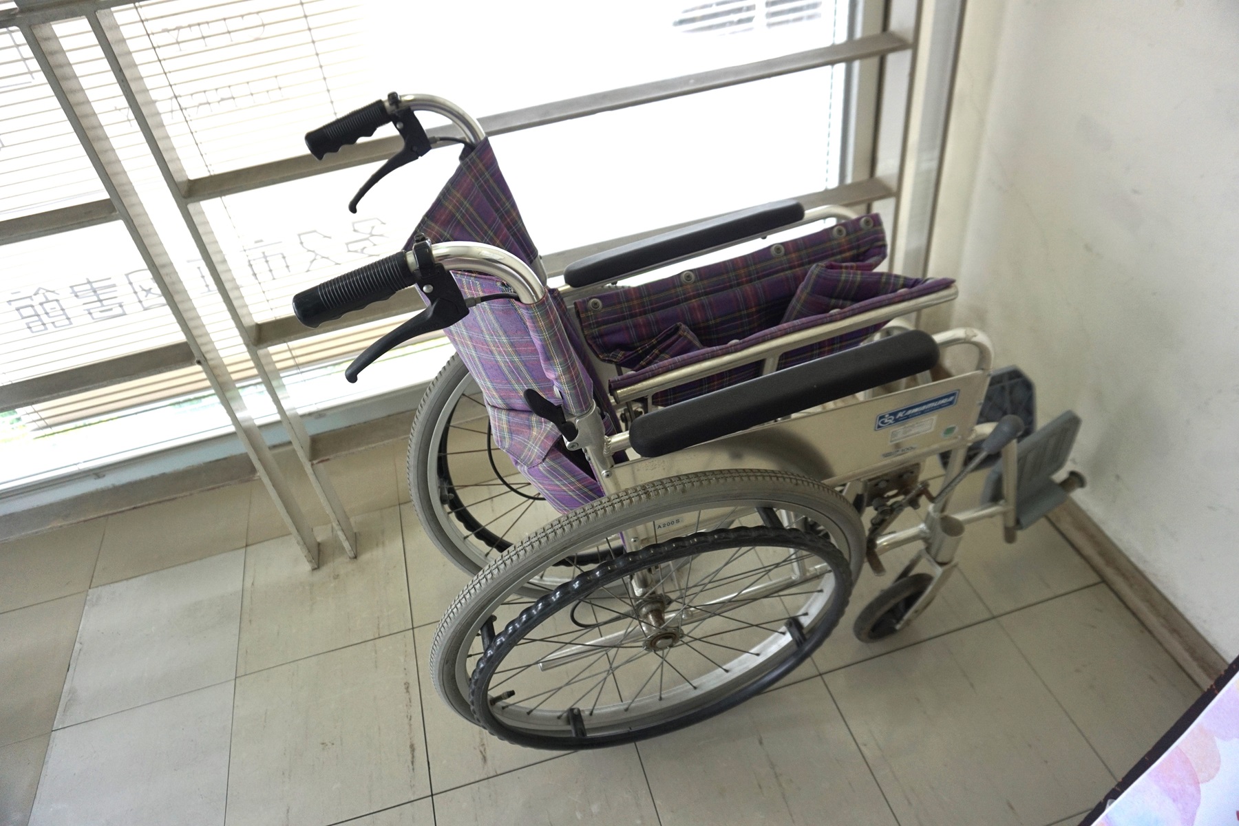 館内用車いす