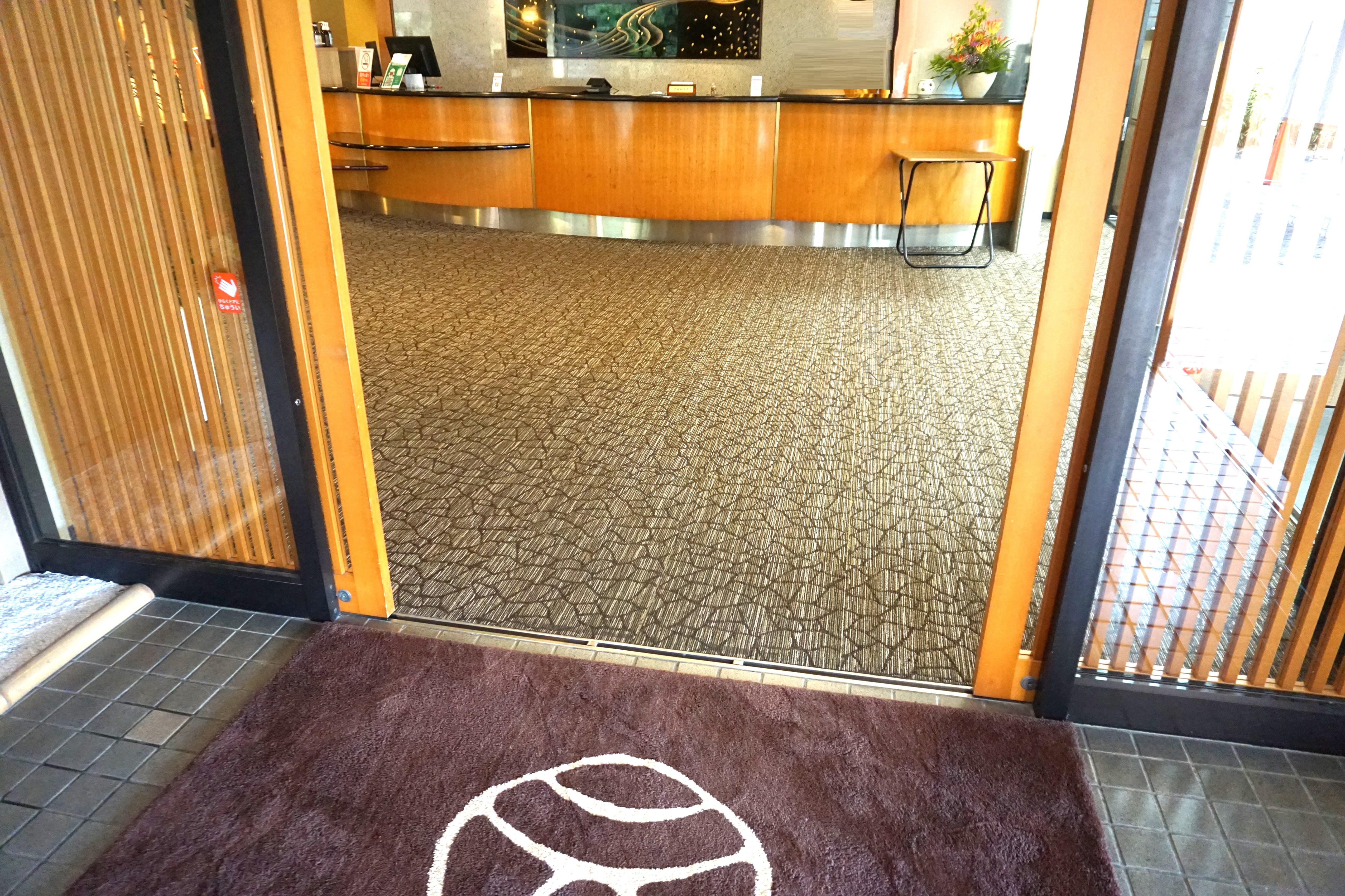 2か所目も自動ドアです