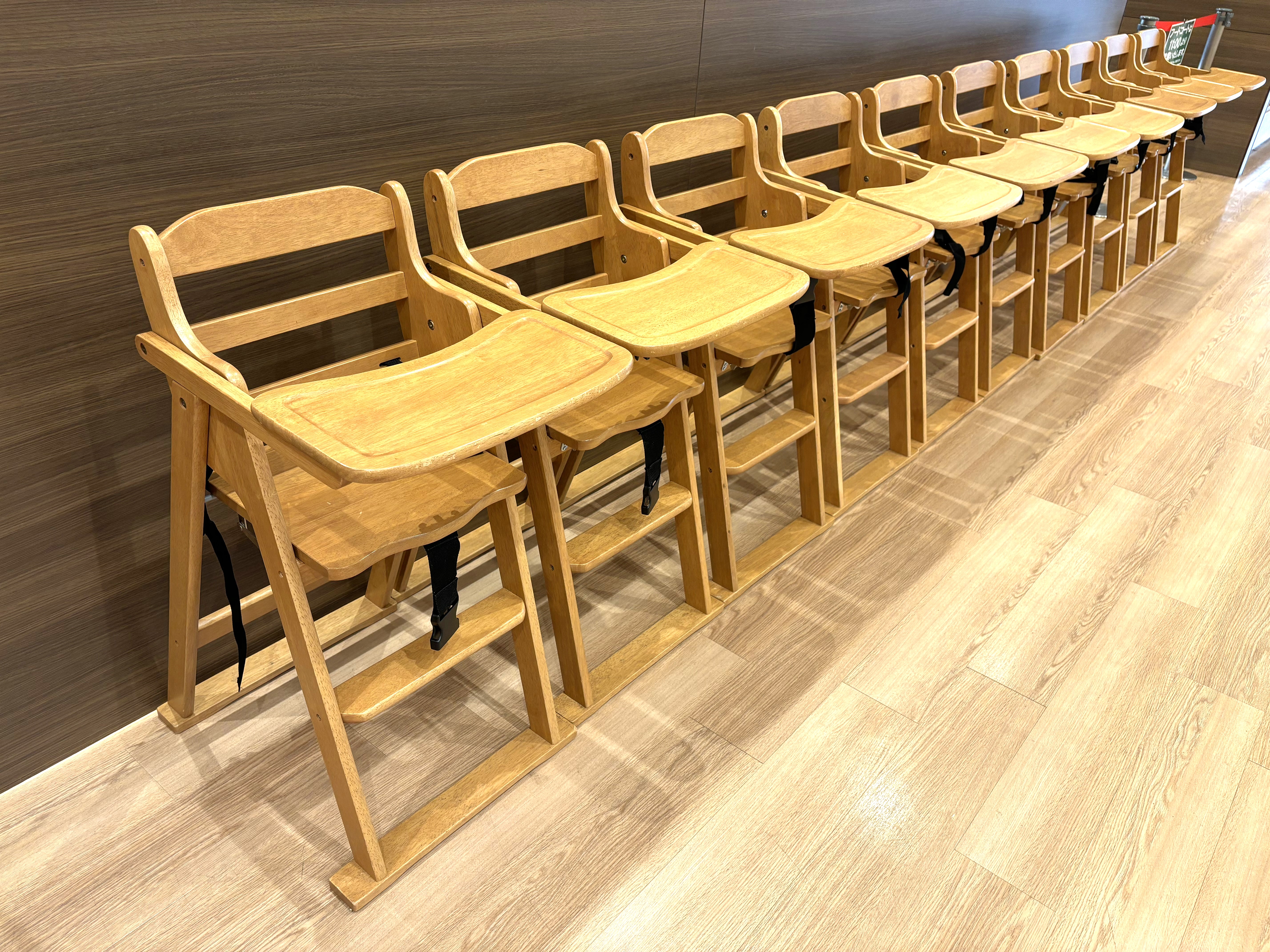 テーブル用子ども椅子