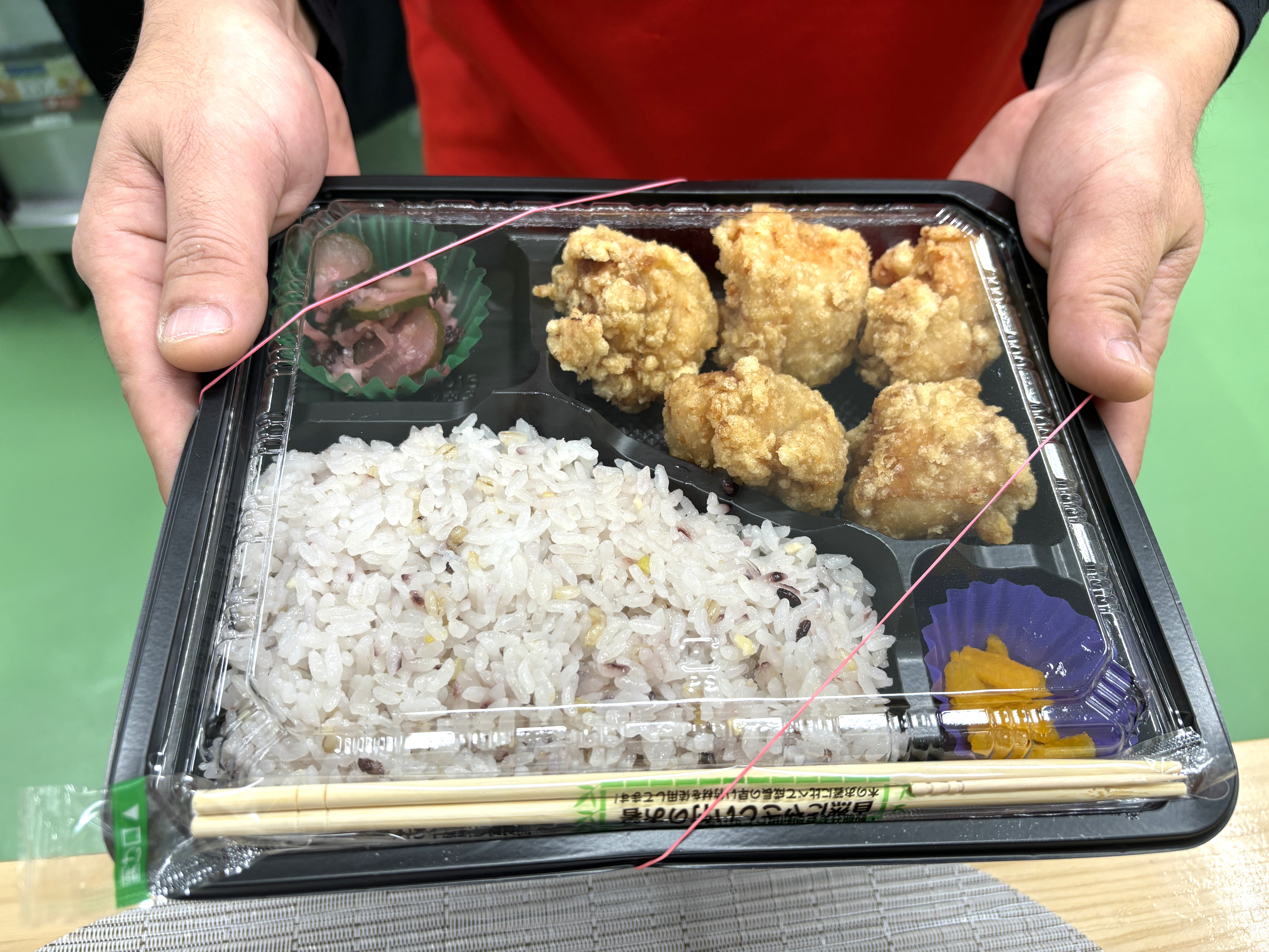 唐揚げ弁当