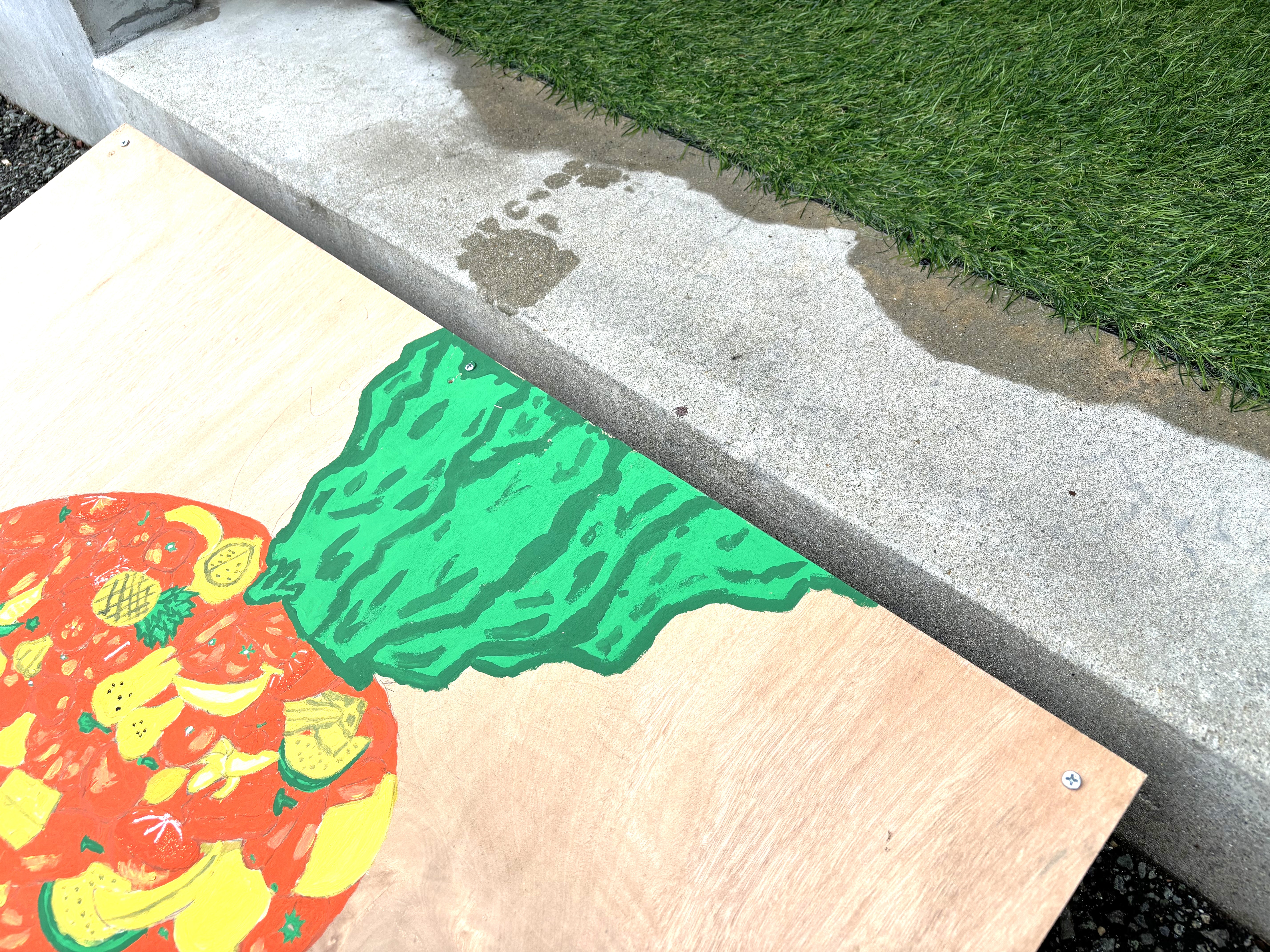 スロープの隙間が2センチほどあります