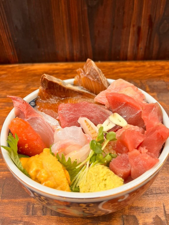海鮮丼
