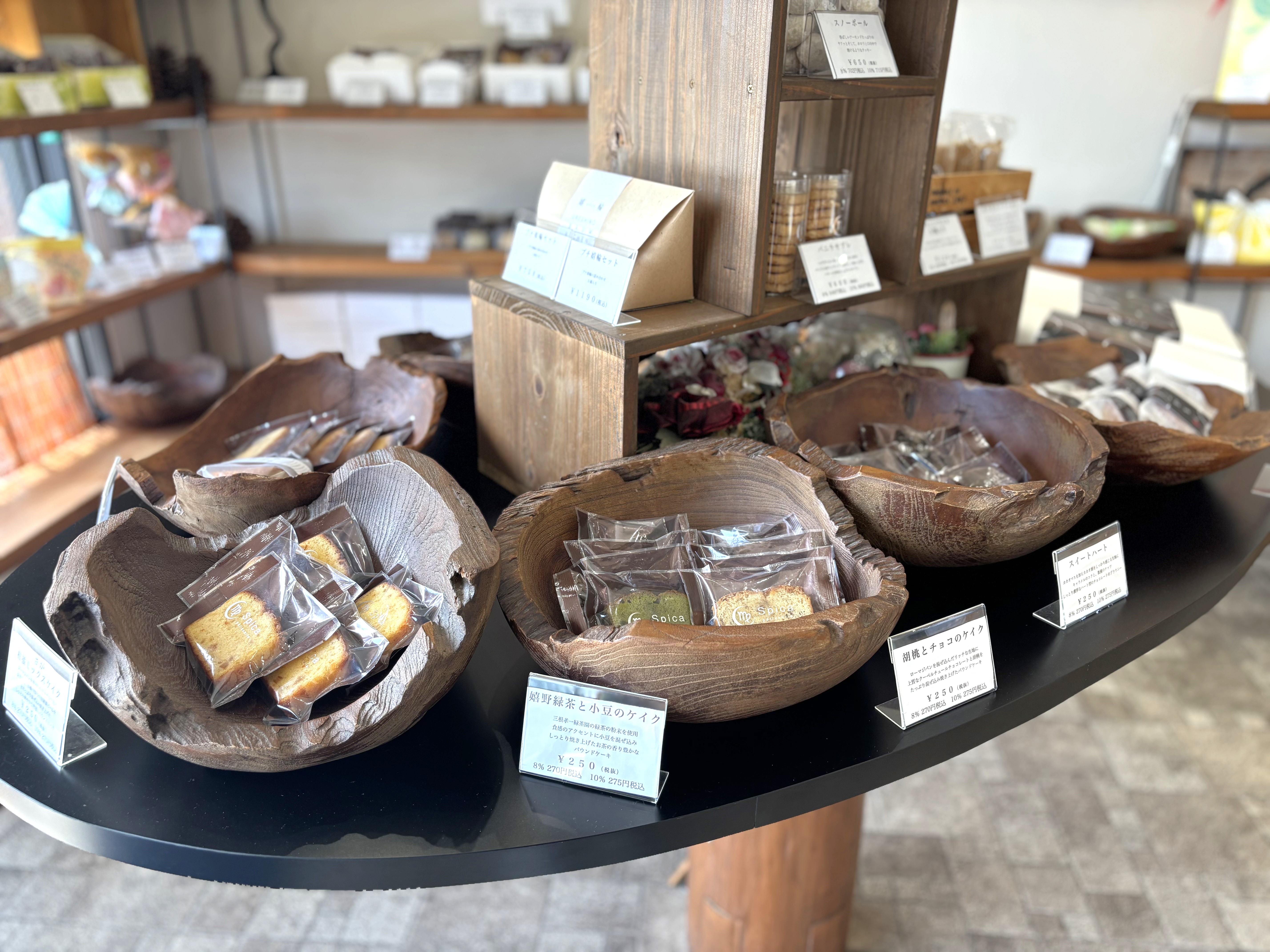 焼き菓子もあります♪