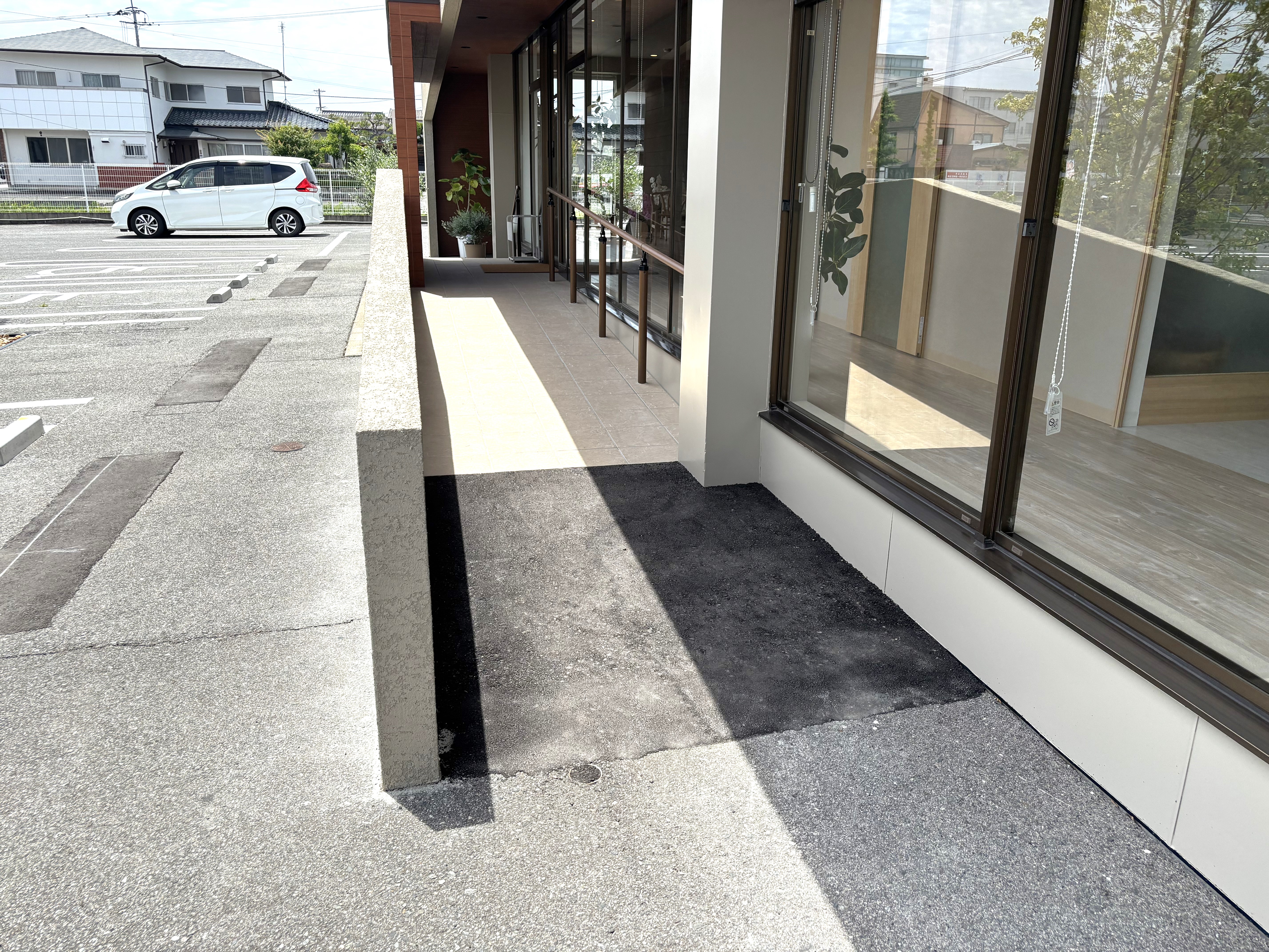 スロープ側通路