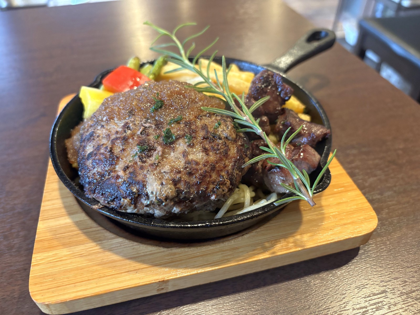 神埼のイノシシをつかったメニューもあります！